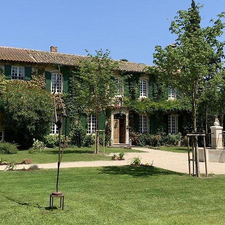 Domaine De Rhodes B&B Aviñón Exterior foto