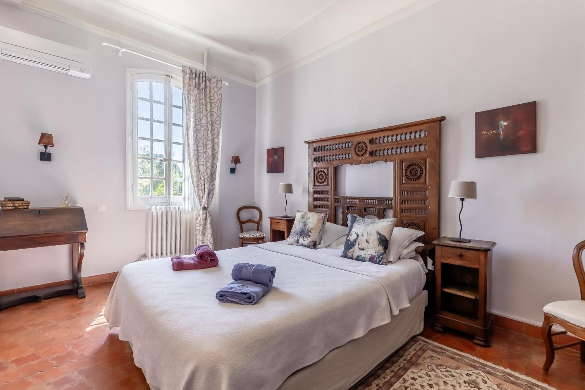 Domaine De Rhodes B&B Aviñón Habitación foto