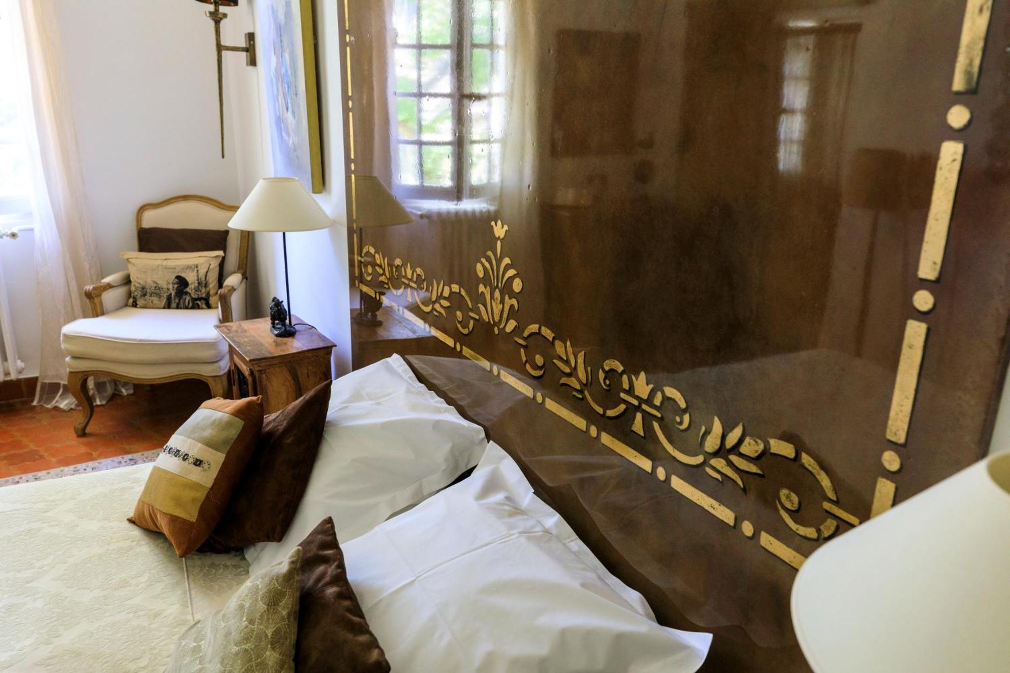 Domaine De Rhodes B&B Aviñón Habitación foto