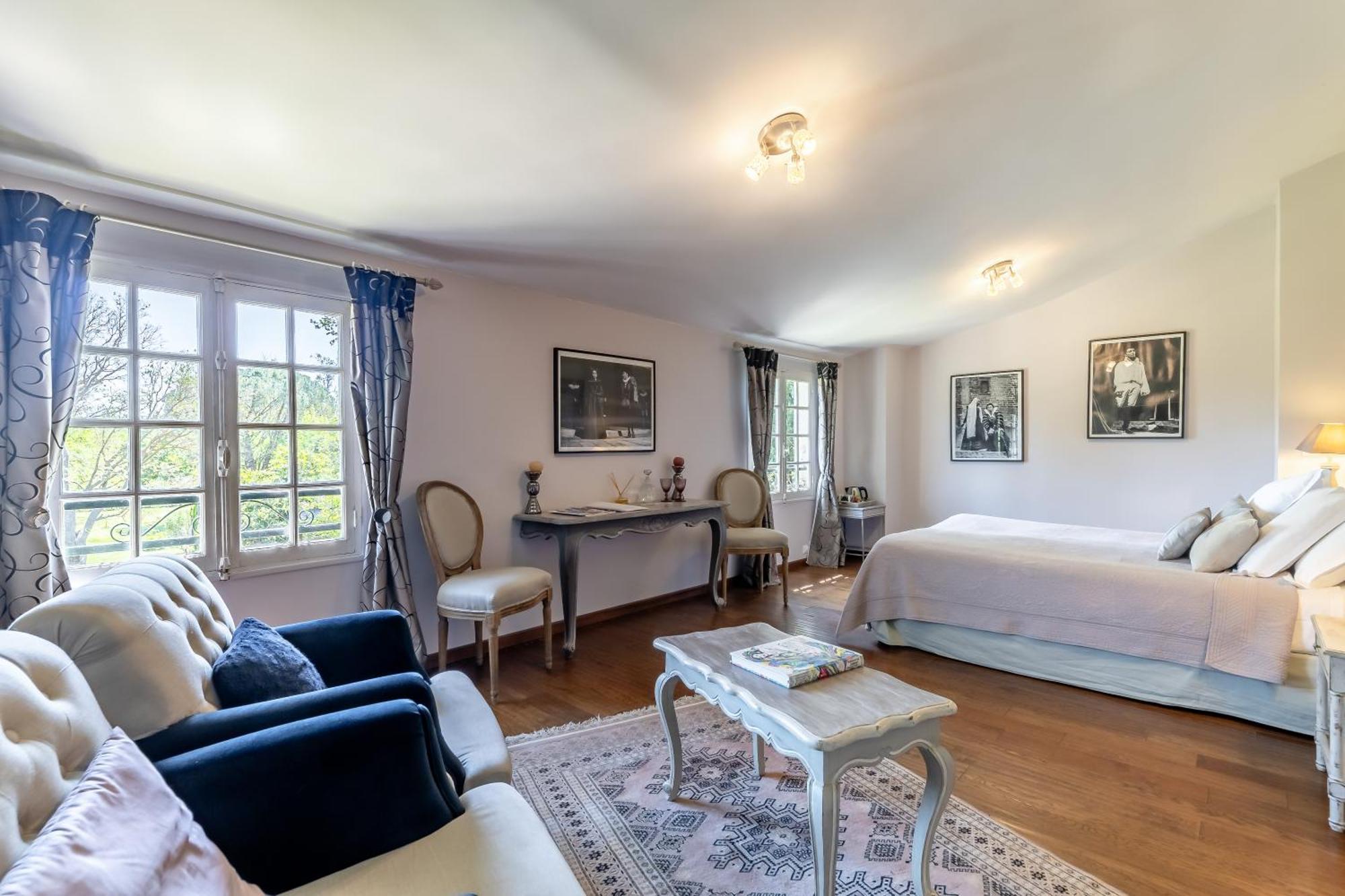 Domaine De Rhodes B&B Aviñón Habitación foto