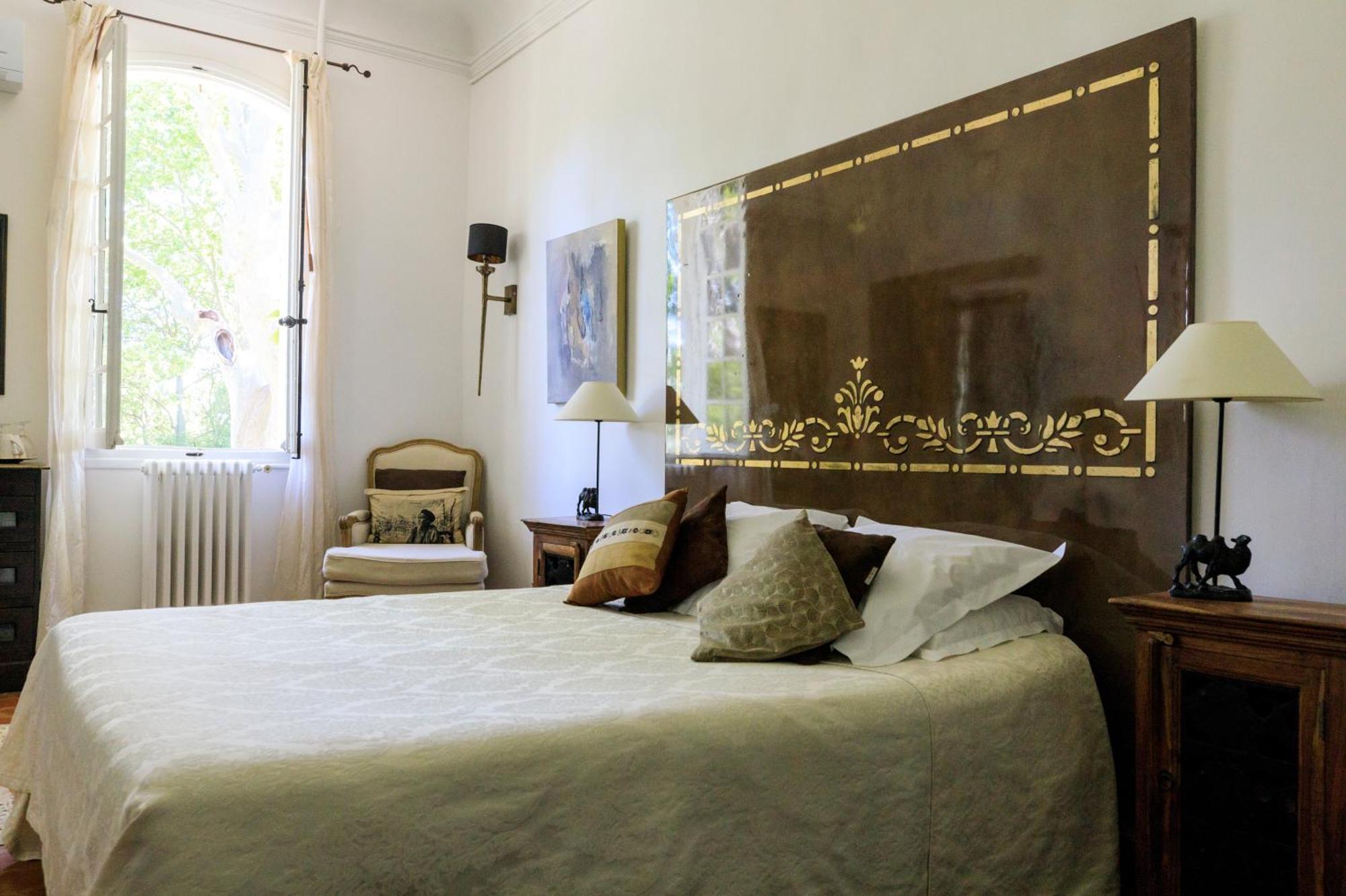 Domaine De Rhodes B&B Aviñón Habitación foto